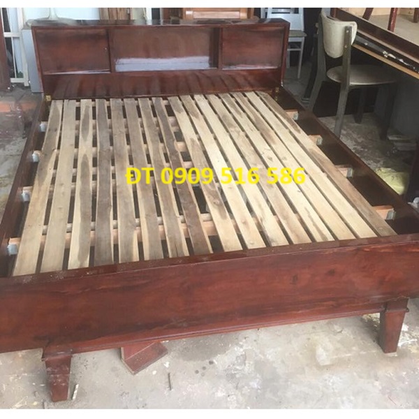 thu mua giường gỗ cũ xưa